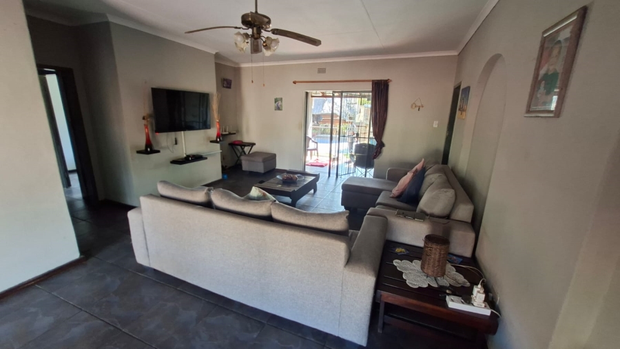 4 Bedroom Property for Sale in Bodorp North West